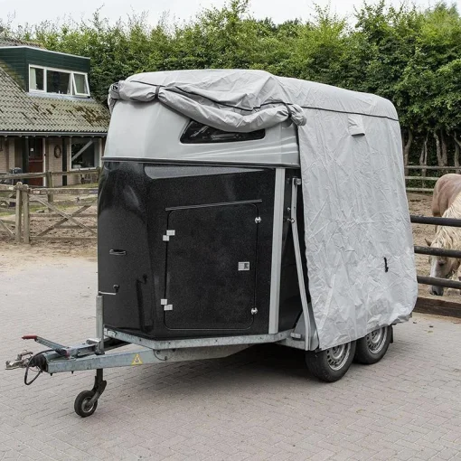 Hoes voor paardentrailer 370x250